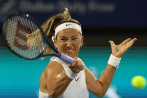 九游娱乐-阿扎伦卡遭遇十五连败，巴塞罗那教练面临压力！的简单介绍