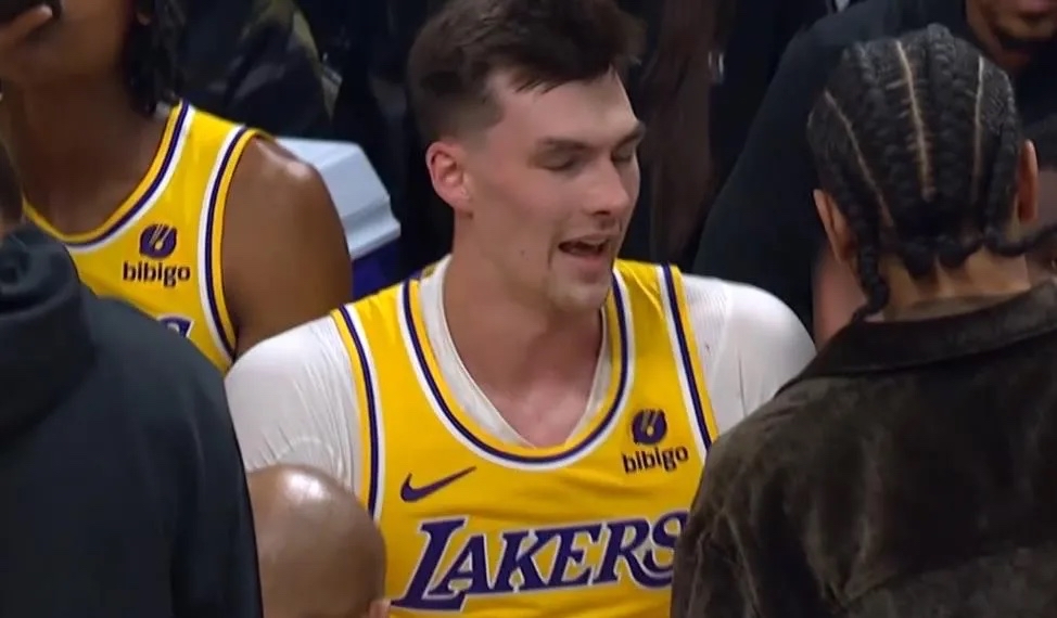 西亚卡姆新星回归赛场表现惊艳,勇士未来可期!的简单介绍 西亚卡姆新星回归赛场表现惊艳,勇士未来可期!的简单介绍